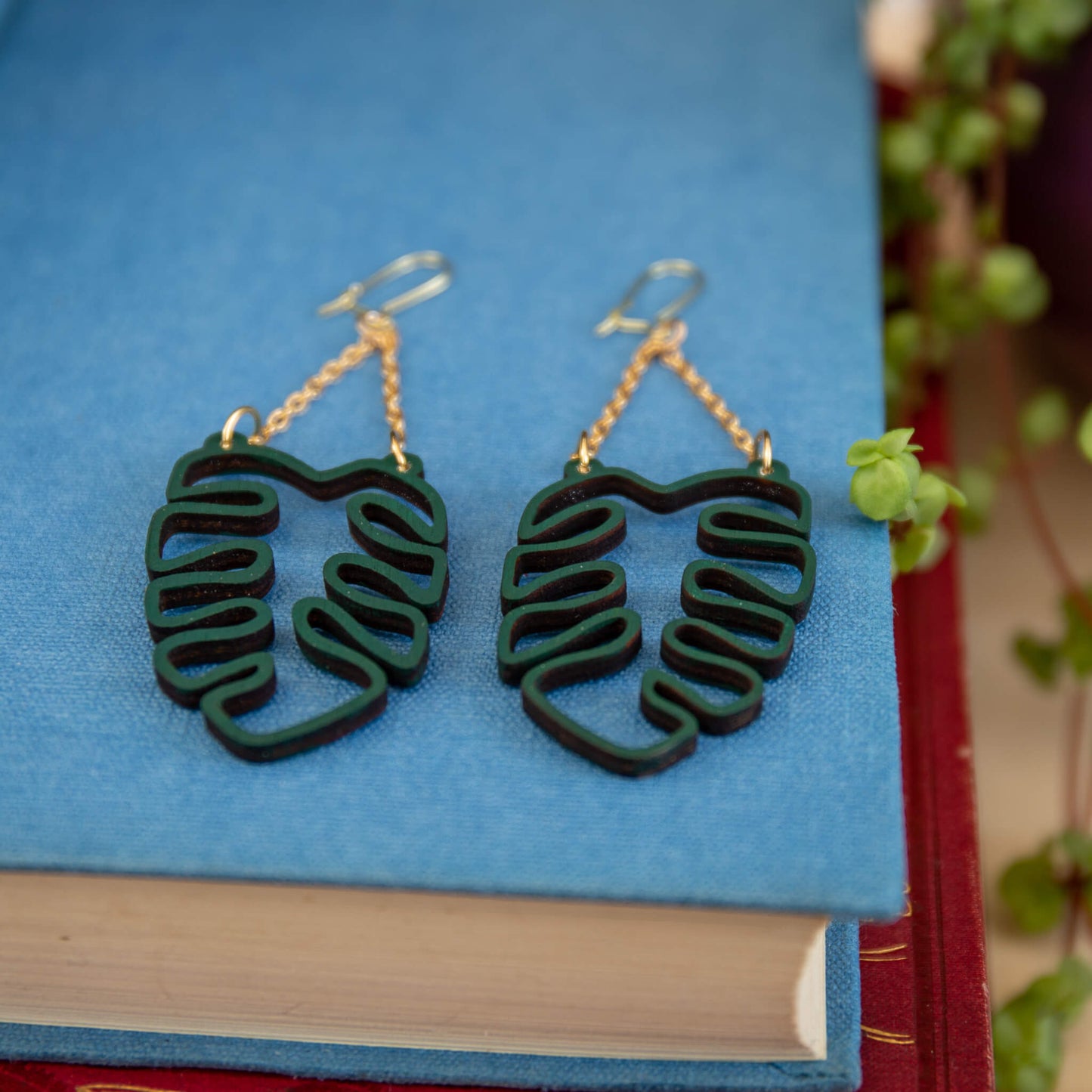 Monstera Earrings