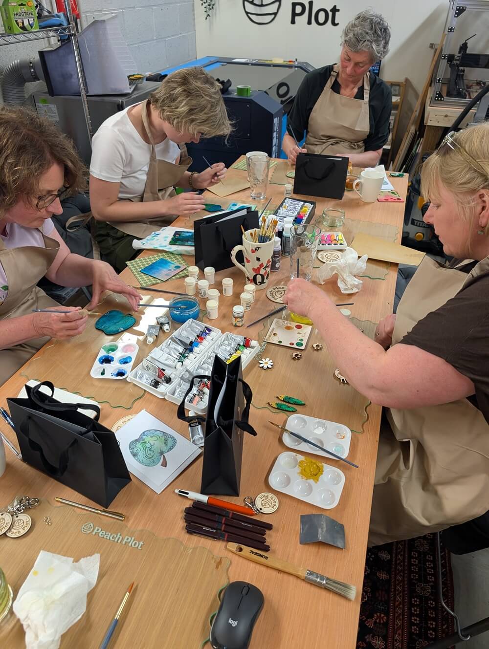 Peach Plot Christmas Wreath Workshop